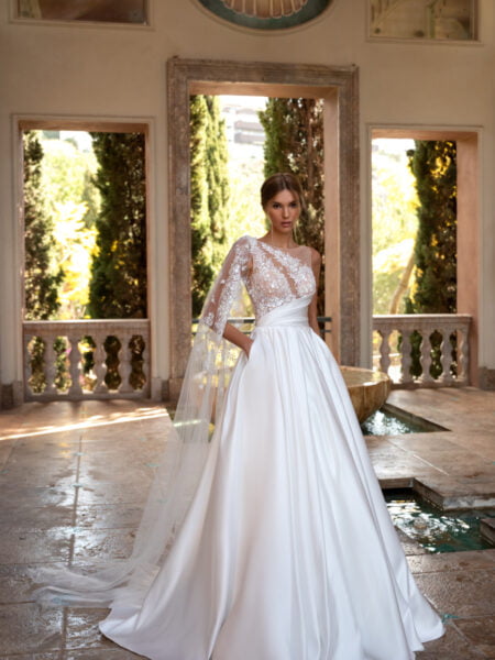 Carolina - Corte A Carolina - Corte A