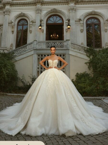 Jasmin - Corte A Jasmin - Corte A