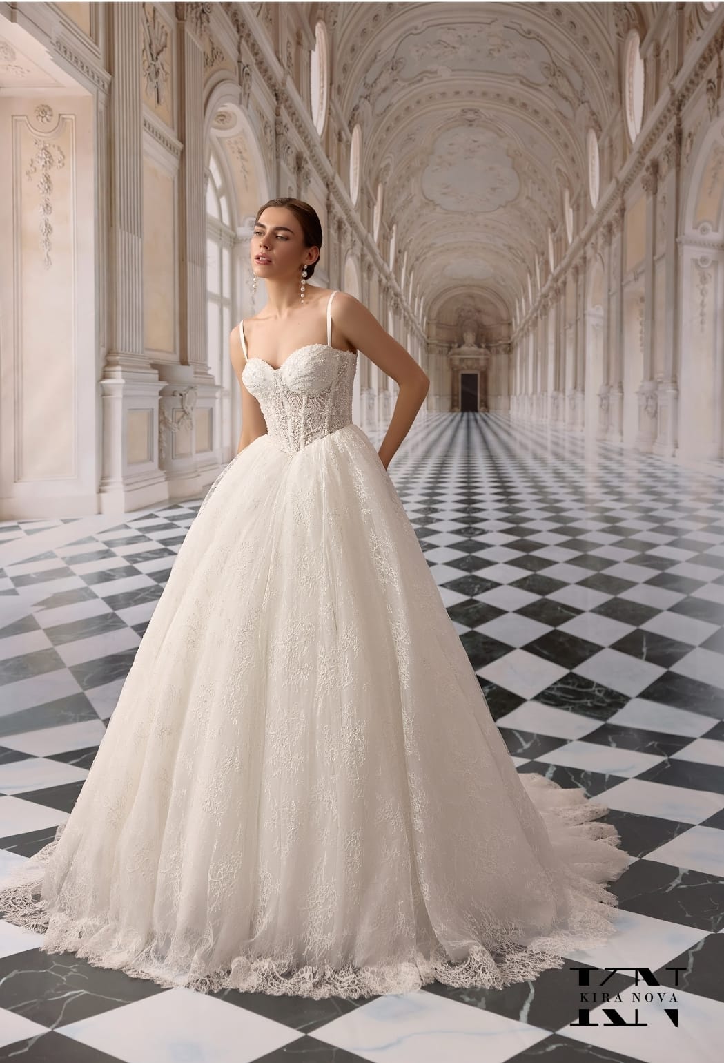 Nelly - Corte A 2 Nelly - Corte A 2