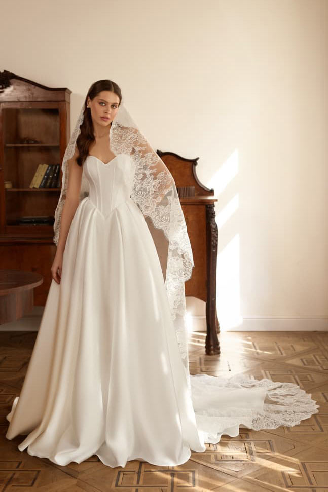 Hanna - Corte Princesa 5 Hanna - Corte Princesa 5